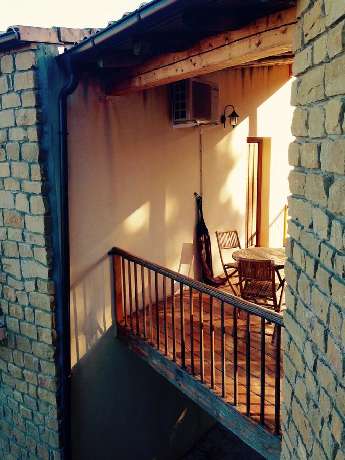 Gasthaus Alen D'Aragon Santa Eulalia de Gállego Exterior foto