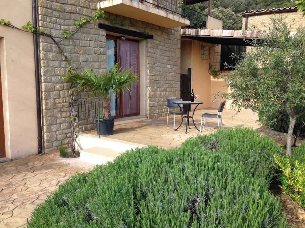 Gasthaus Alen D'Aragon Santa Eulalia de Gállego Zimmer foto